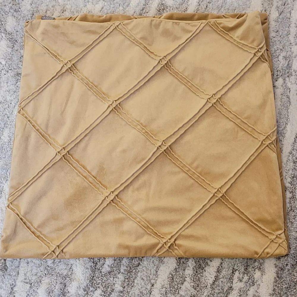 Big throw pillowcase, gold color 23